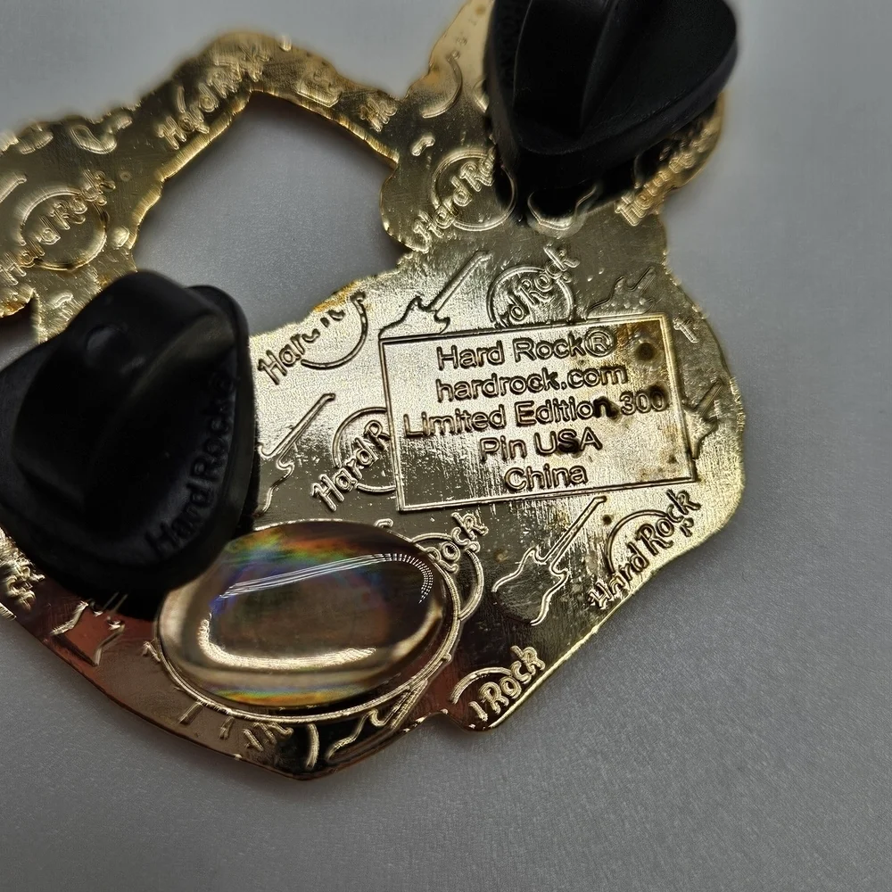Hard Rock Cafe Washington DC Pin Limited LE 300 Saxaphone Jazz Player 2009